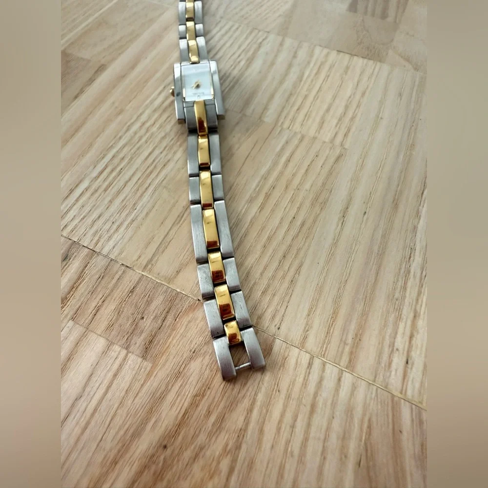 Bulova ladies rectangular two tone dress watch NEW BATTERY
